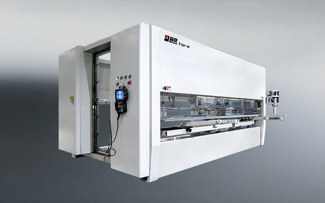 blog_02_02_automatic five-axis spraying machine